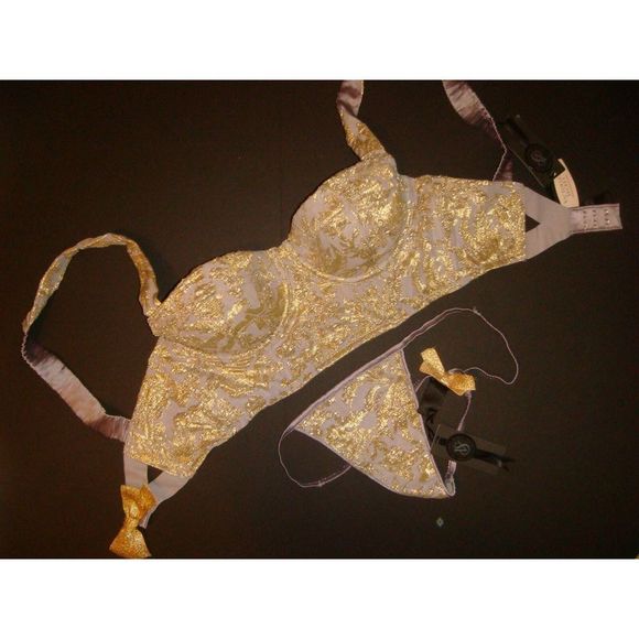 Victoria's Secret DESIGNER COLLECTION longline 34B,34C BRA SET thong Purple GOLD